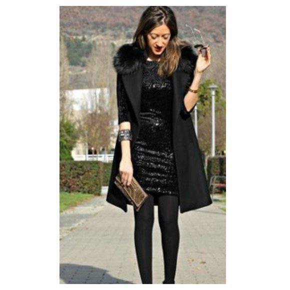 ZARA Sleeveless Blazer Vest with Fur Trim